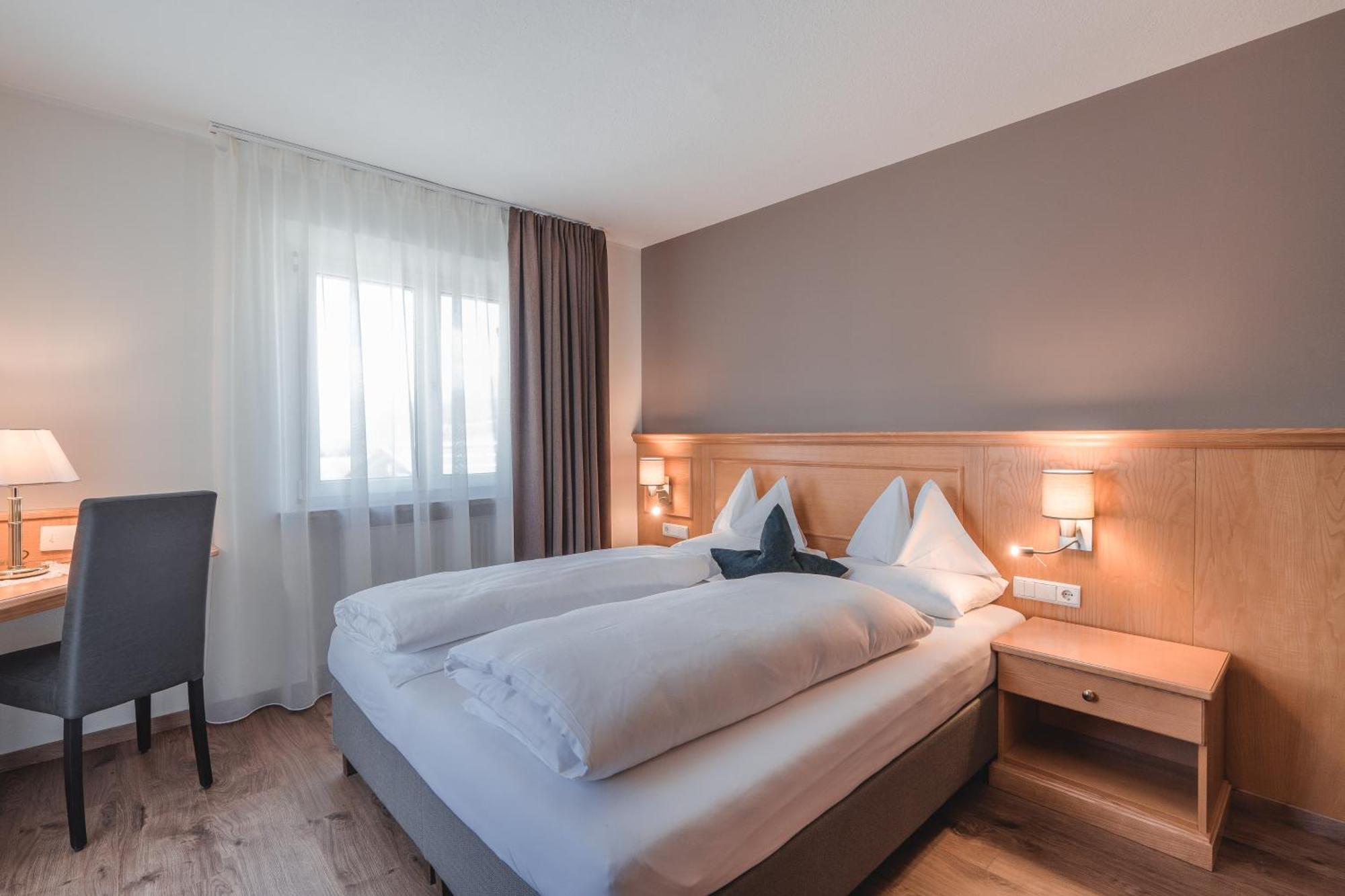 Hotel Reischach بَرونيكو المظهر الخارجي الصورة