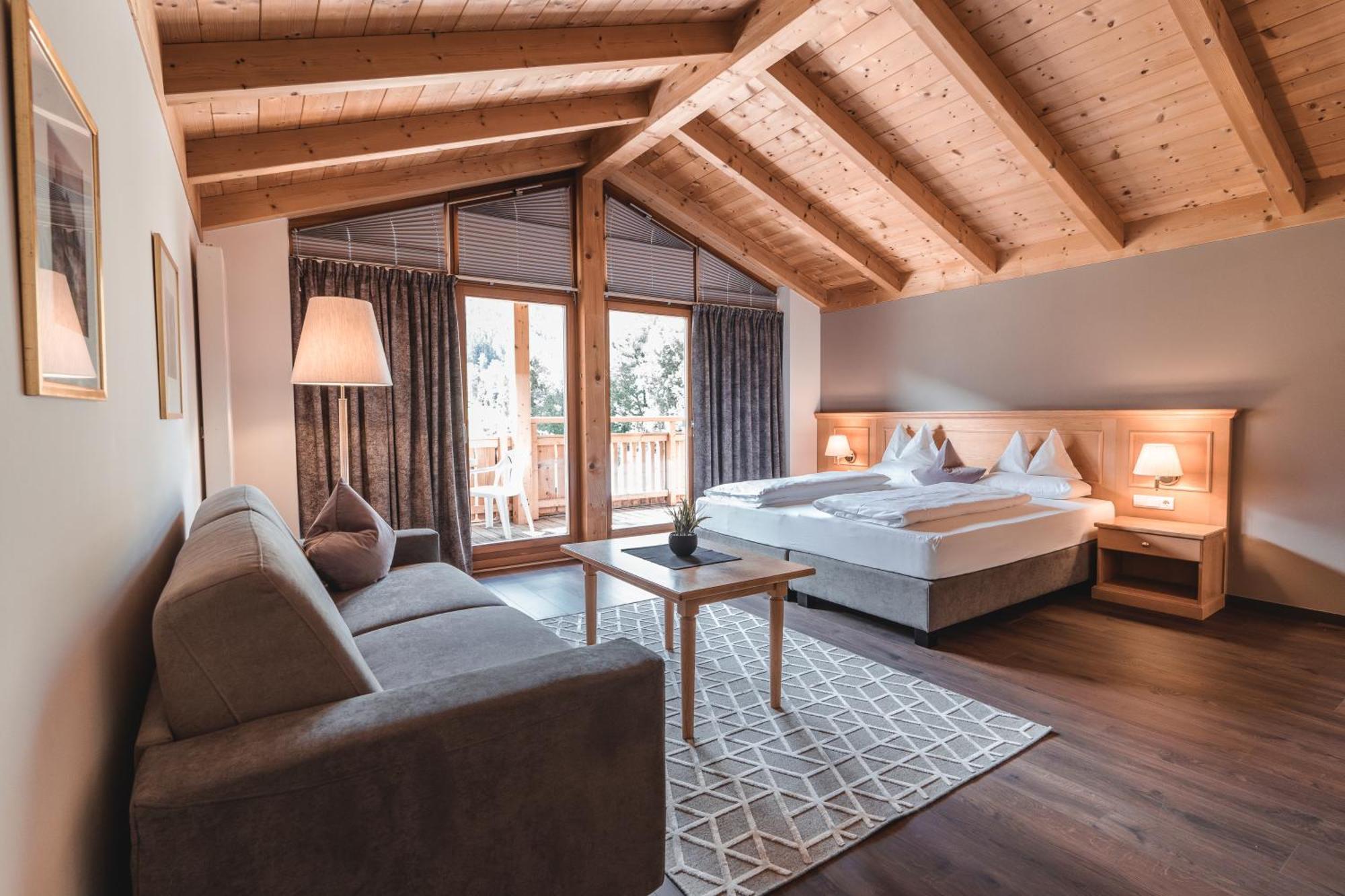 Hotel Reischach بَرونيكو المظهر الخارجي الصورة