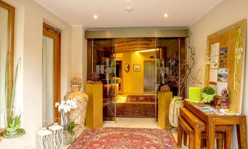 Hotel Reischach بَرونيكو المظهر الخارجي الصورة